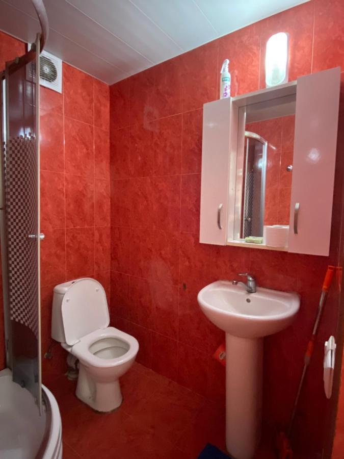 Apartment On Luka Asatiani 2 Batumi Exterior foto